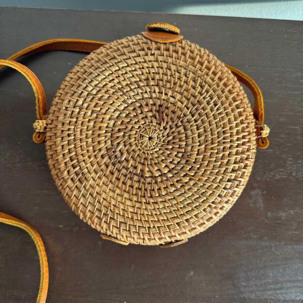Handwoven Rattan Circle Bag Boho Crossbody Wicker Bali Summer Purse